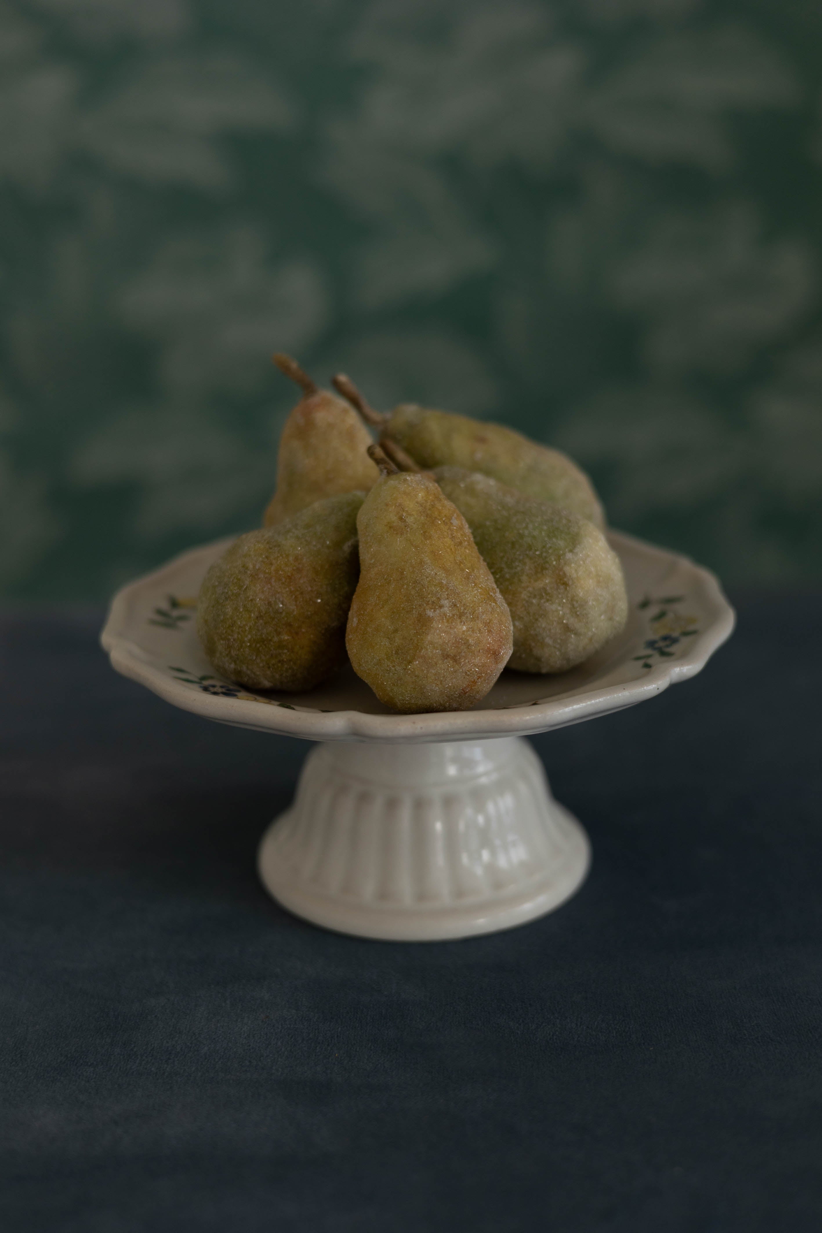 Pears No.002