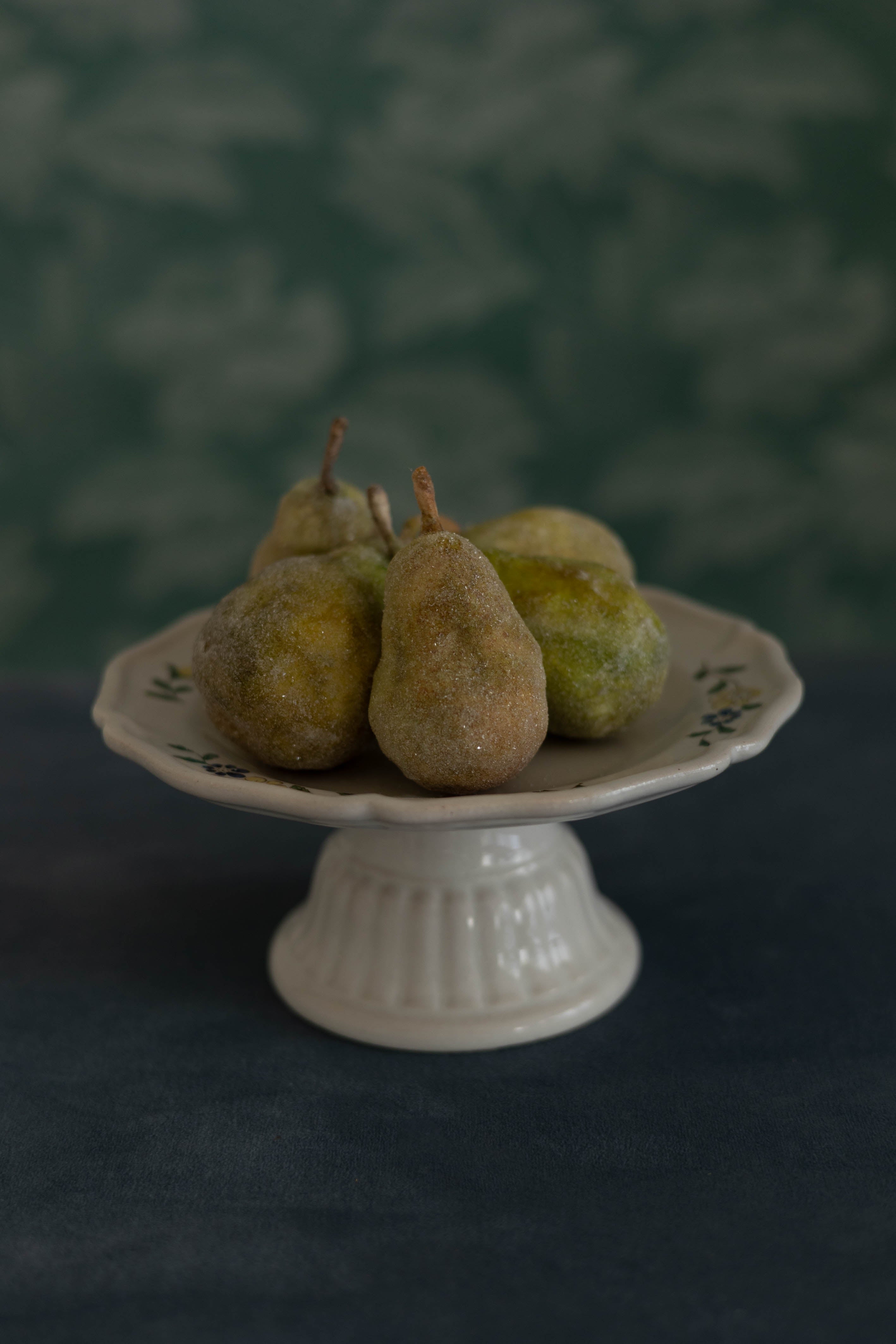 Pears No.004