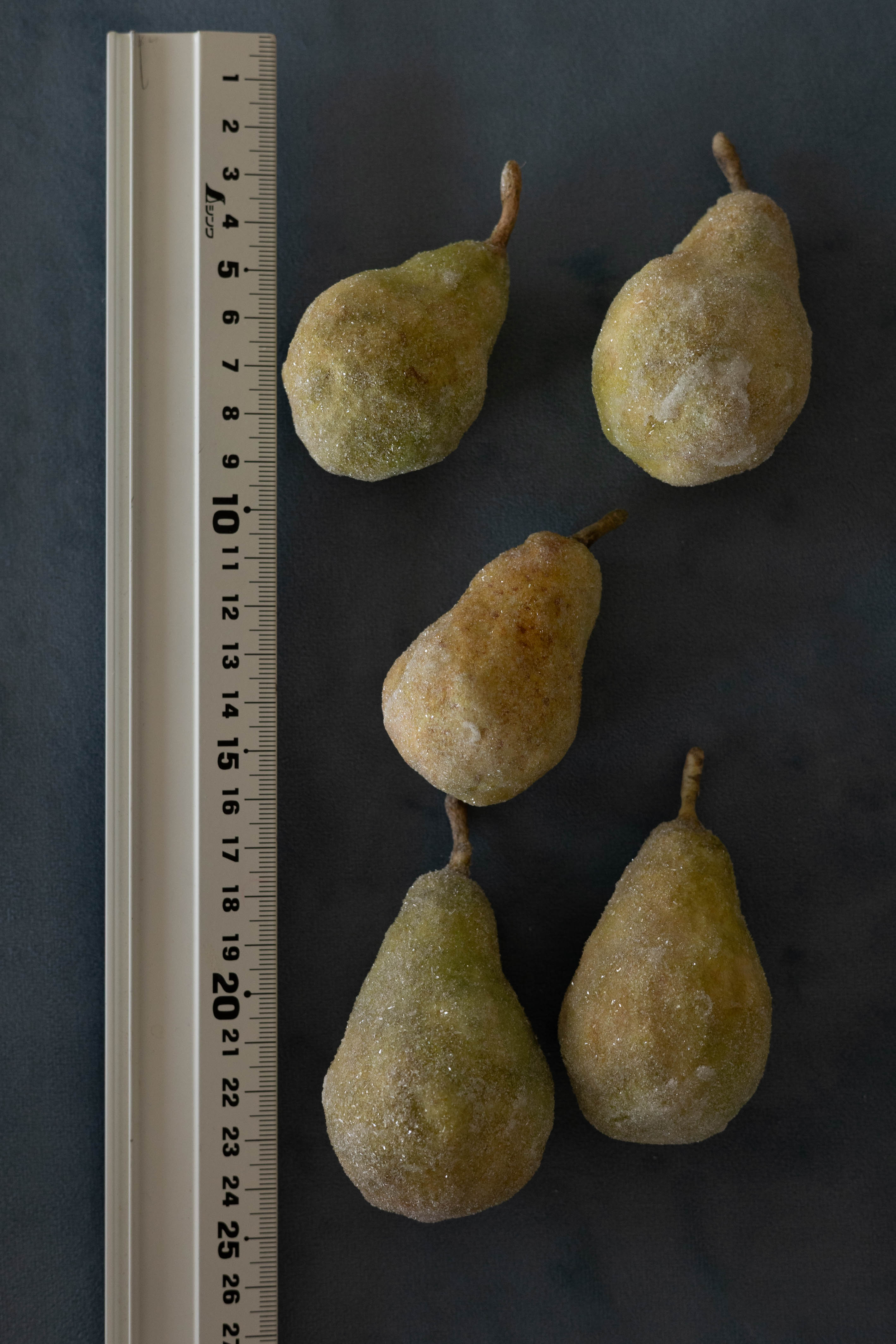 Pears No.002